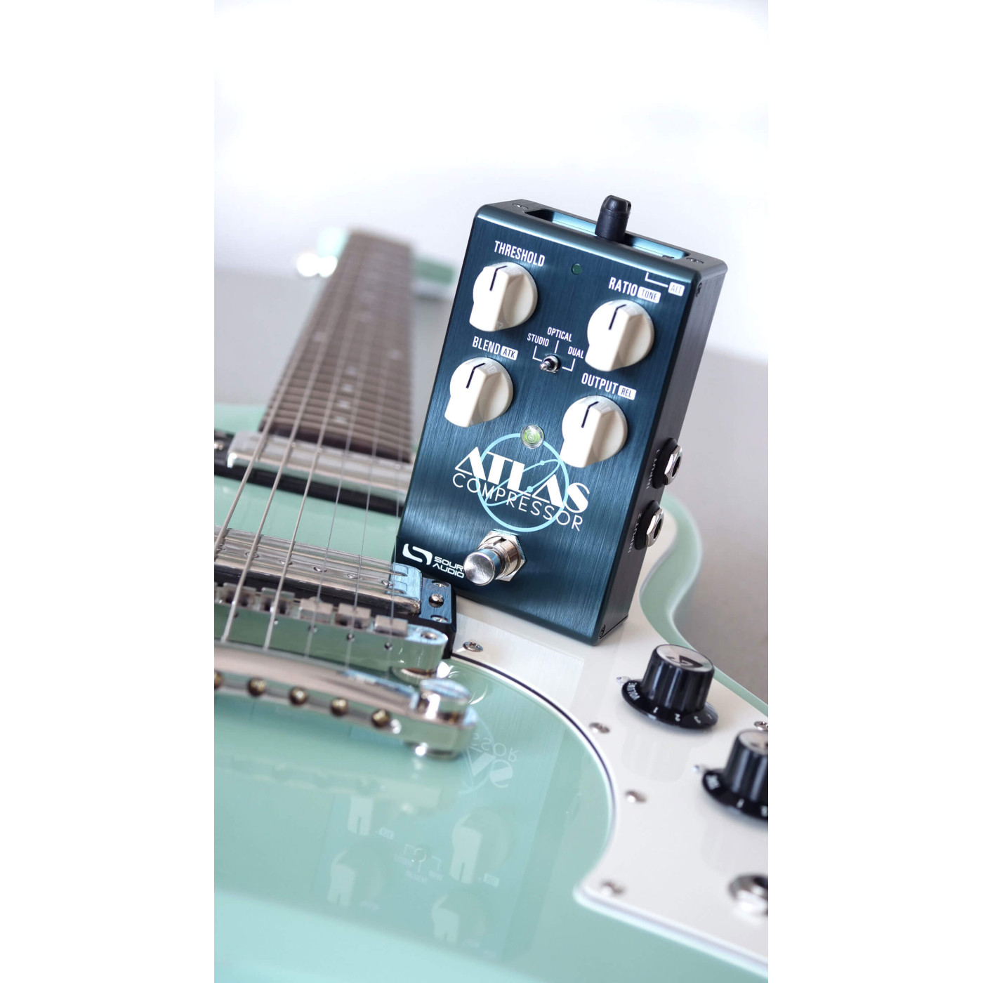ギター Source Audio ATLAS COMPRESSOR Amazon.co.jp: Source Audio Atlas コンプレッサー ギター
